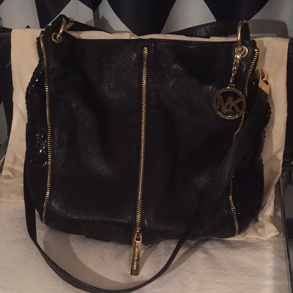 MK black shiny pattern - Picture 4 of 8